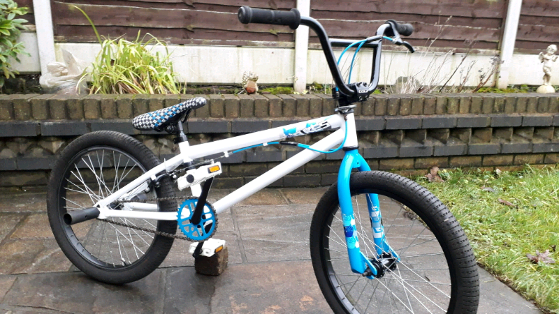 gt stunt bike